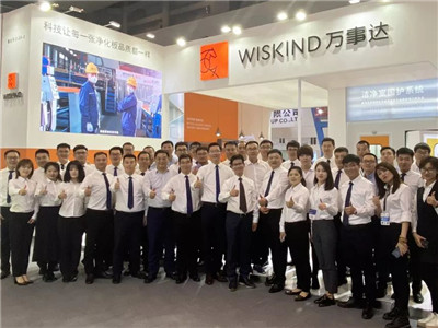 wiskind у чистому приміщенні відвідують виставку фармацевтичної техніки Чунцин